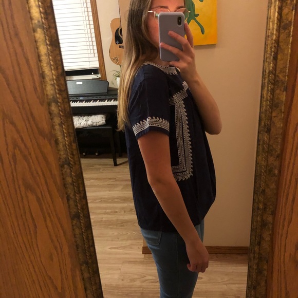 Navy blouse with white details. - Picture 2 of 4